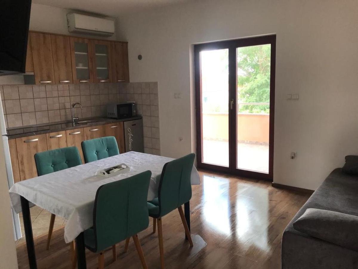 Holiday Apartment Lungomare Privlaka  Esterno foto